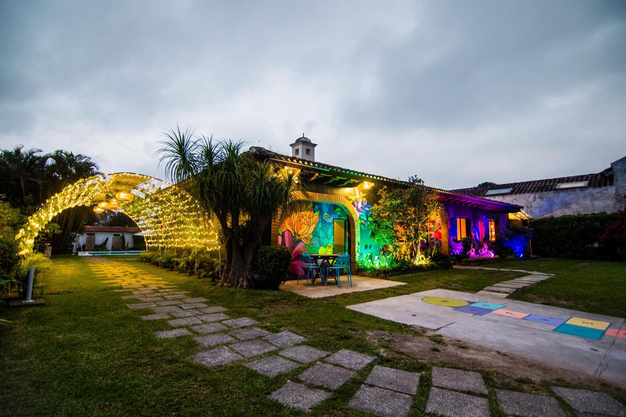 Yes Please! Hostel Antigua Luaran gambar
