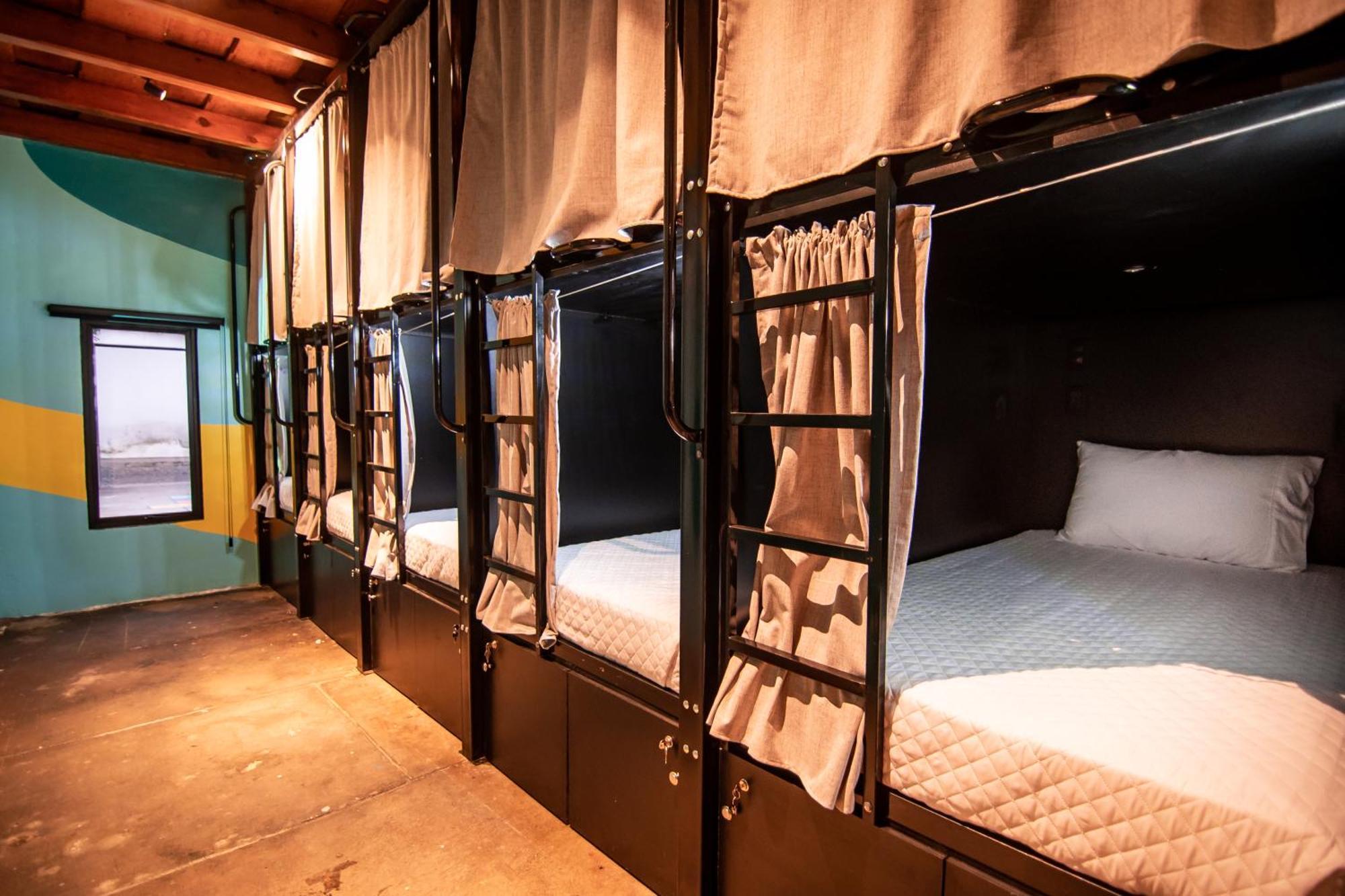 Yes Please! Hostel Antigua Bilik gambar