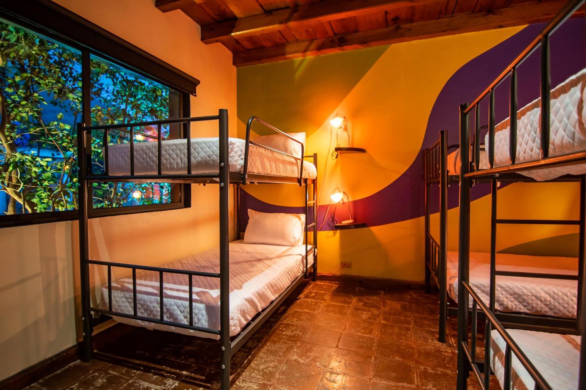 Yes Please! Hostel Antigua Bilik gambar