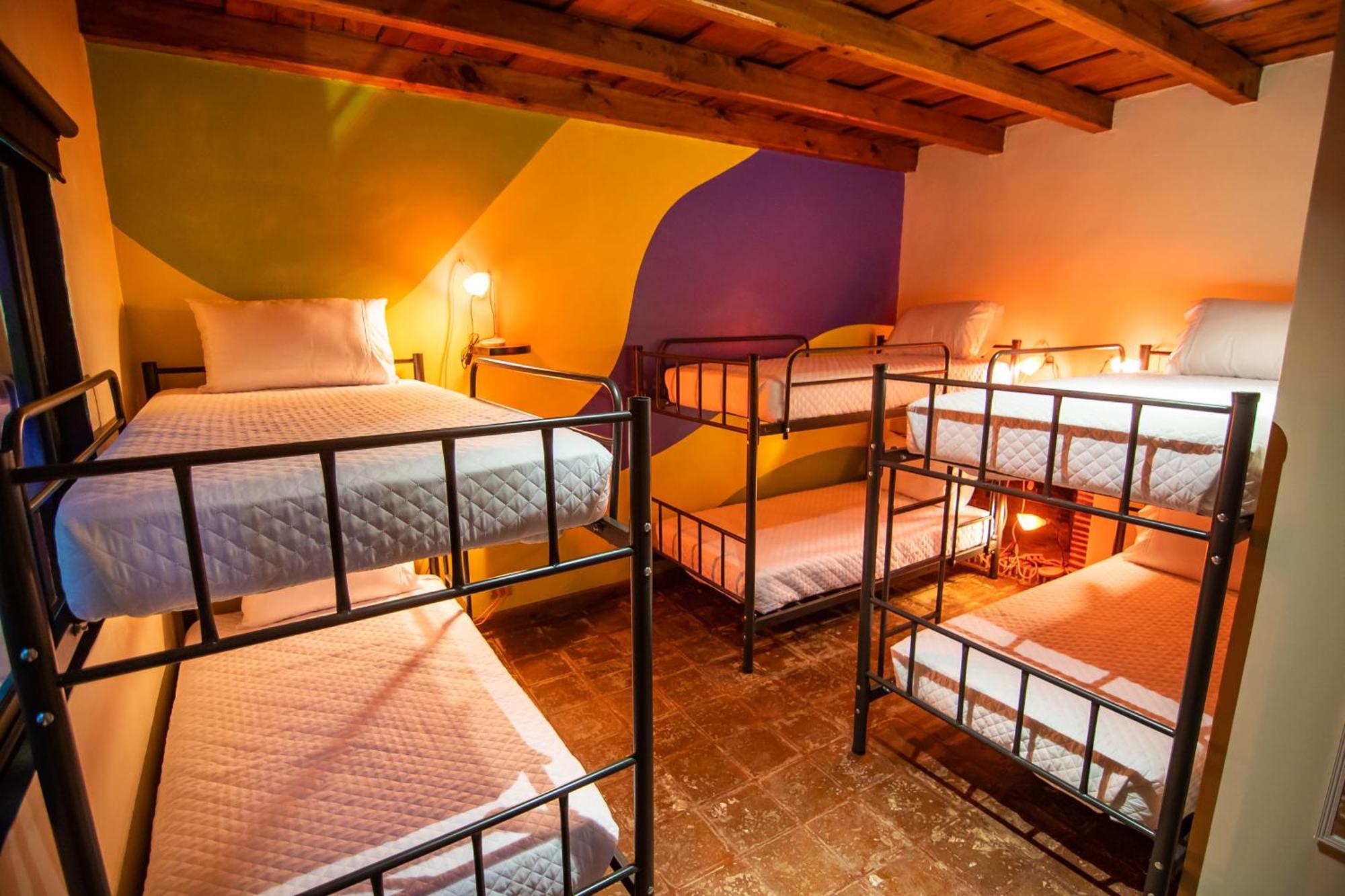 Yes Please! Hostel Antigua Bilik gambar